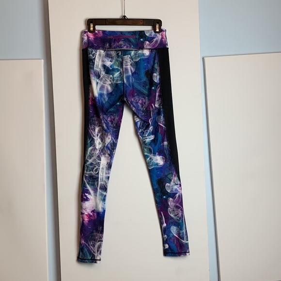 Kyodan blue & purple mystic printed leggings w/ pocket in the back waist. Size M - Picture 3 of 8